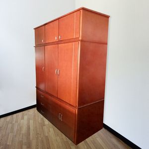 Mueble Cuencano - Ropero Family
