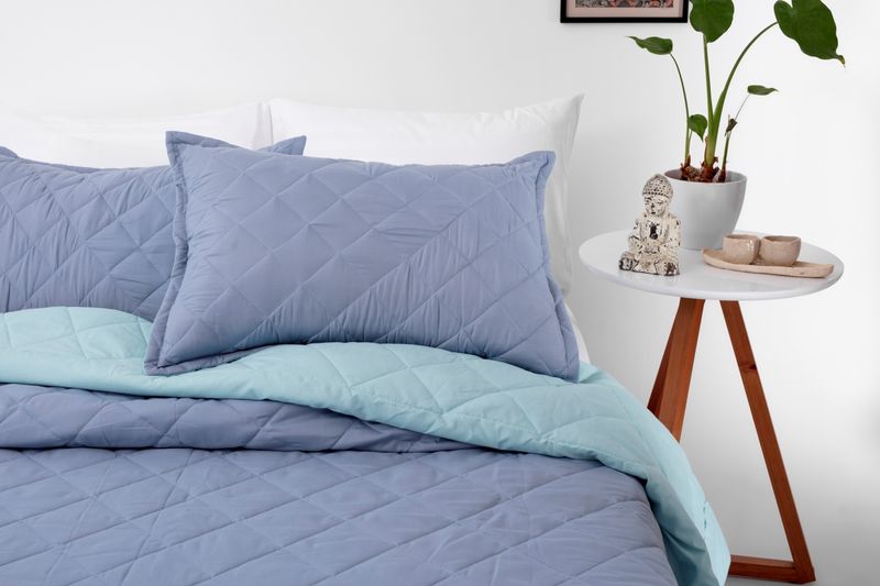 COBERTOR-QUILT-MICROFIBRA-DENIM-MENTA