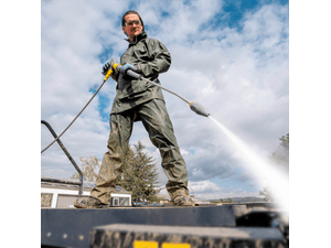 Hidrolavadora Karcher HD 6/15 M KAP Gris